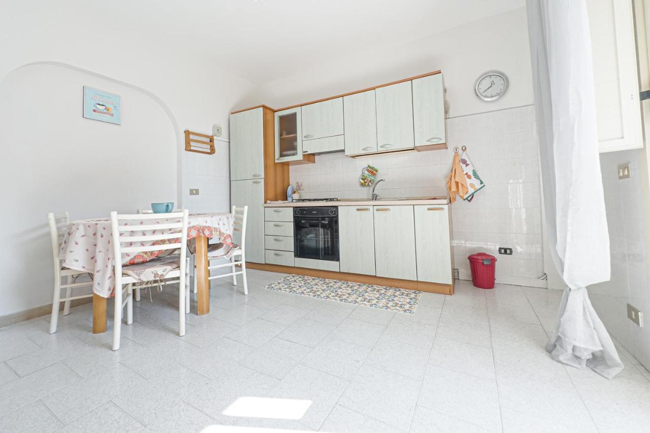 Seashore House - Appartamento A 100 Mt Dal Mare Villafranca Tirrena Extérieur photo